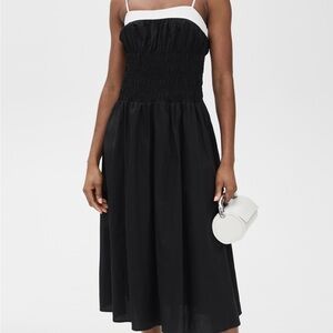 Moon River Smocked Midi Dress, Small, BRAND NEW